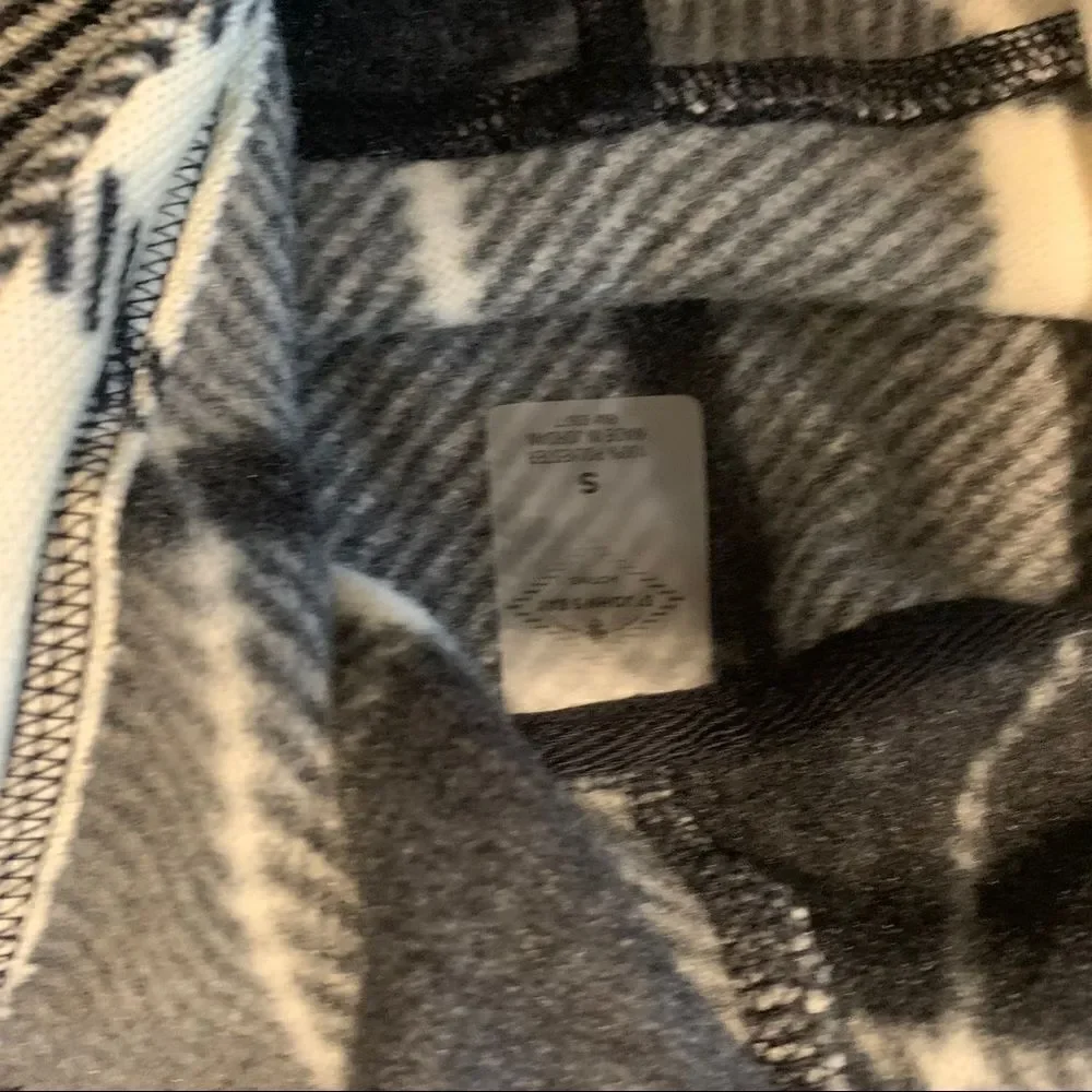 ST JOHNS BAY Buffalo Plaid Fleece Lined Hoodie S